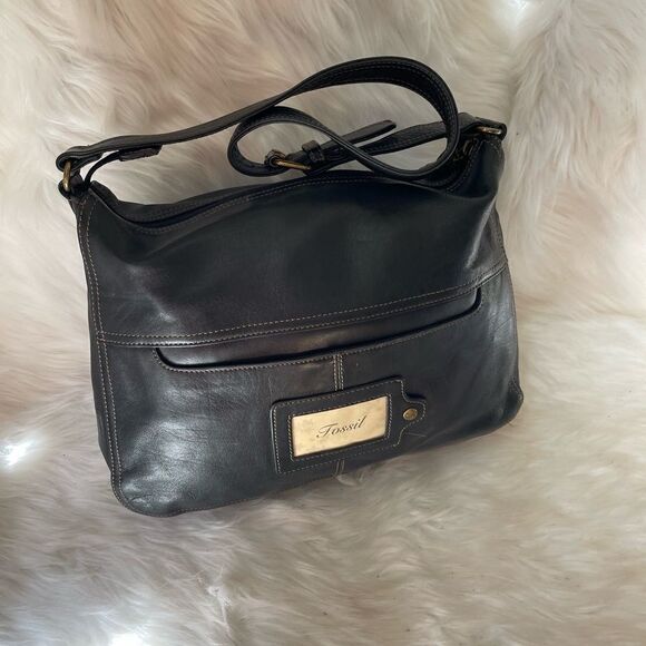 Fossil black soft leather shoulder with antique tone hardwares adjustabl… - Picture 3 of 16